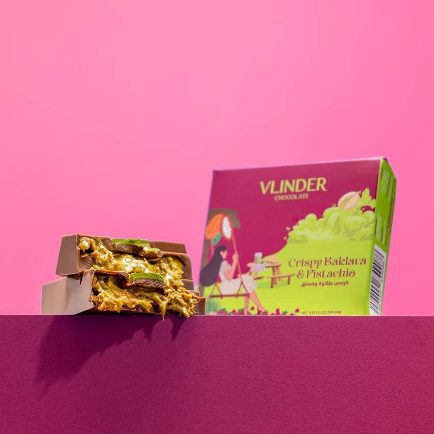 Small Crispy Baklava & Pistachio Chocolate Bar